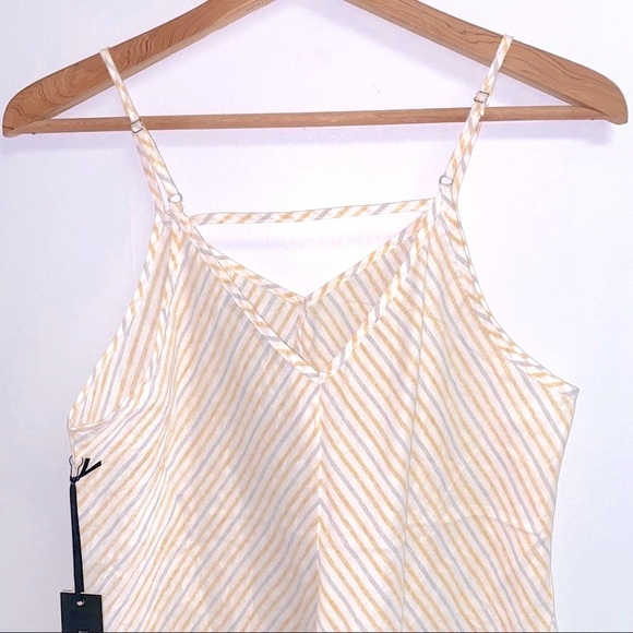 NWT DOE & RAE BOUTIQUE TANK TOP - LARGE - Picture 5 of 5